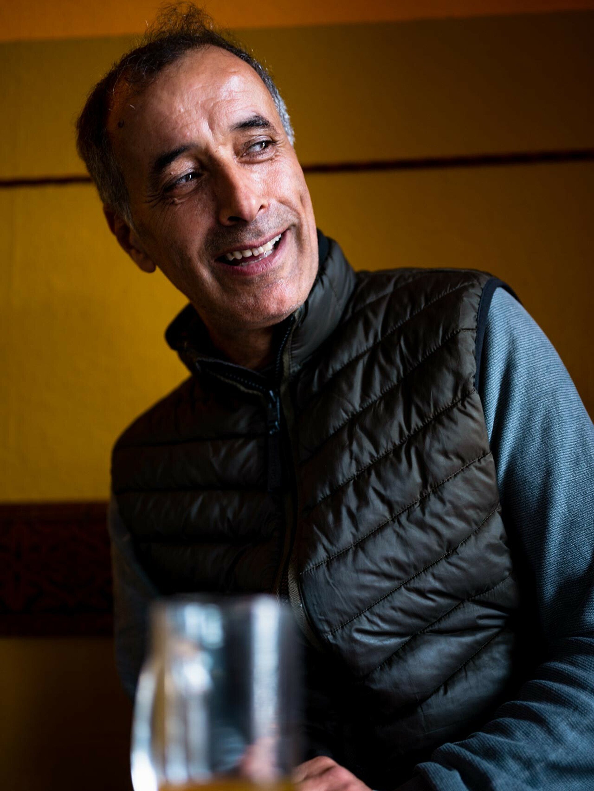 Inhaber Kader Zaghi im Café Casablanca in Humboldt-Gremberg