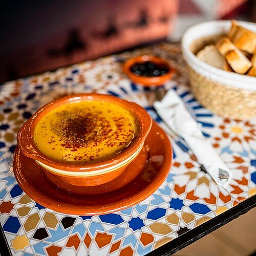 Die Bohnensuppe Bissara im Café Casablanca in Humboldt-Gremberg