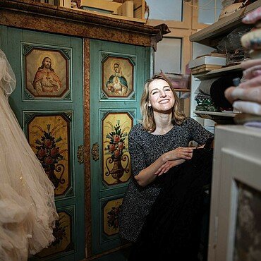Isabell Internicola in ihrem Laden „Kitsch deluxe“ in Ehrenfeld